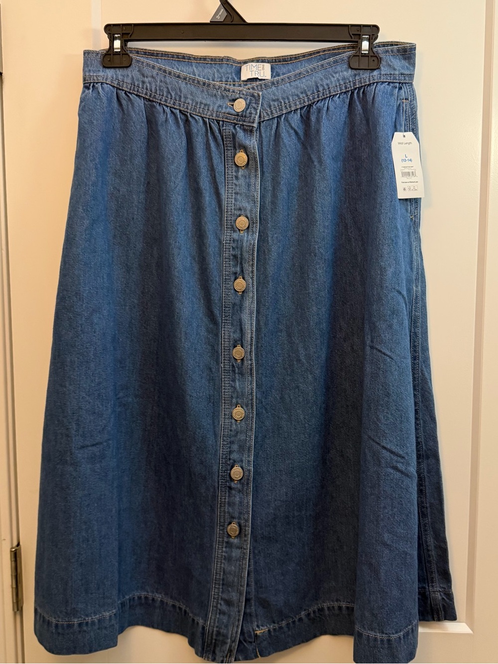 XS Time and Tru Classic Blue Button-Front Midi Denim Skirt - Picture 1 of 3